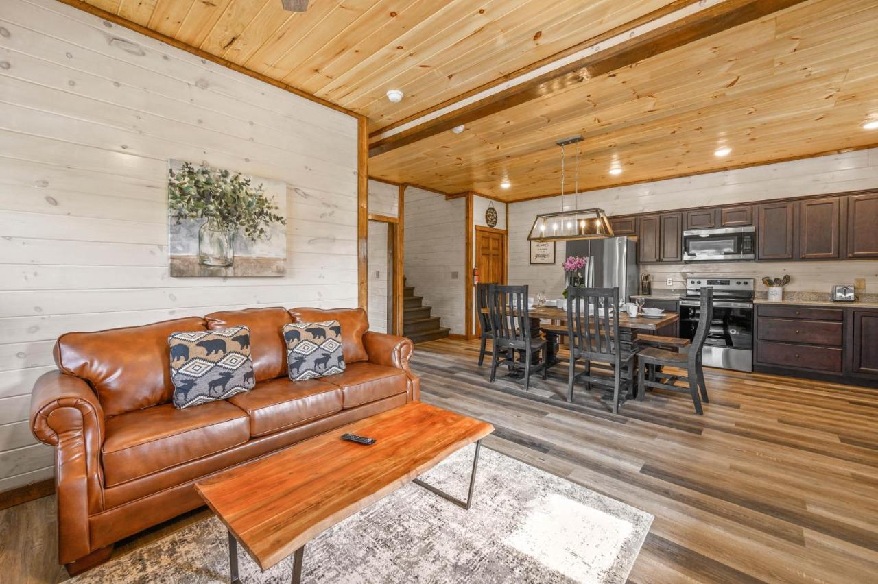 Osprey Nest Modern New Holiday home