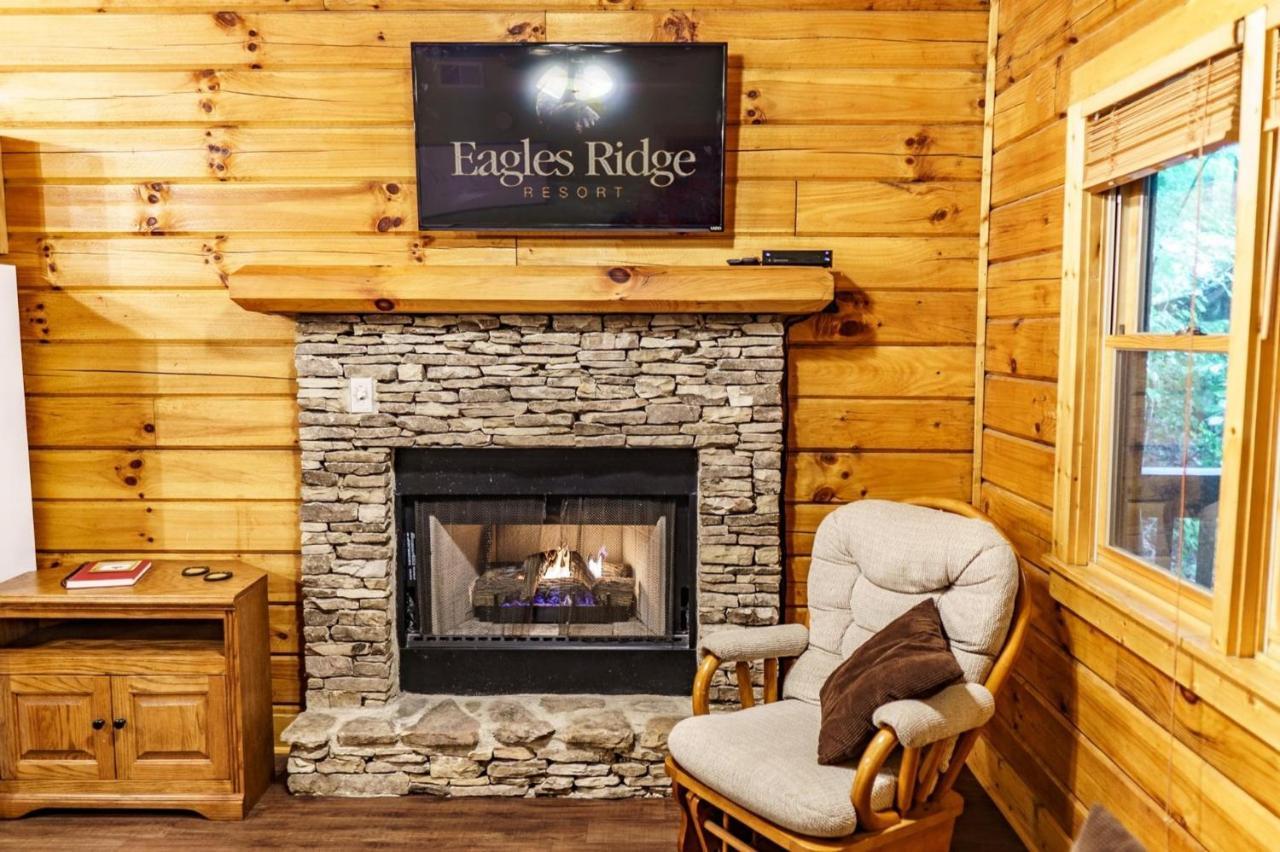 Er97 - Squirrel's Retreat - Close To The Action In Pigeon Forge! *