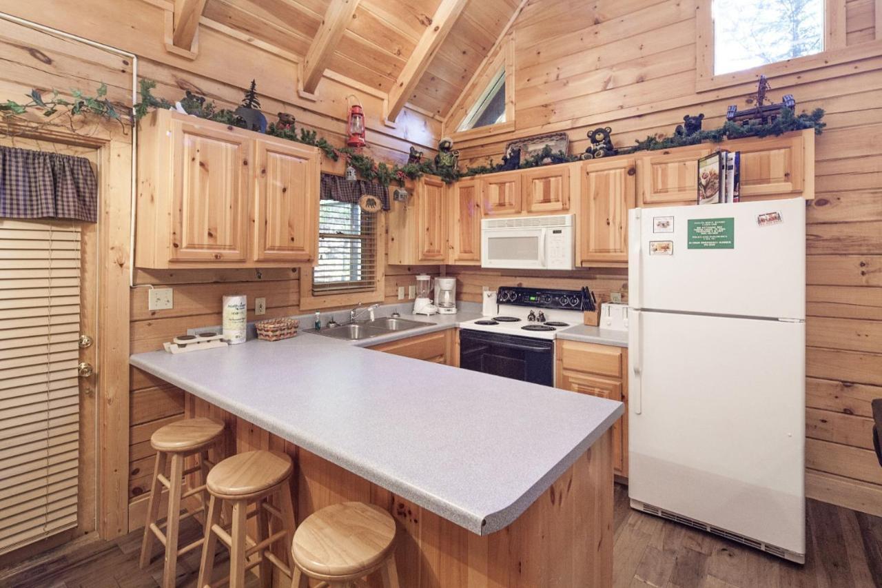 Er308- The Cozy Bear- Great Location- Close To Town *