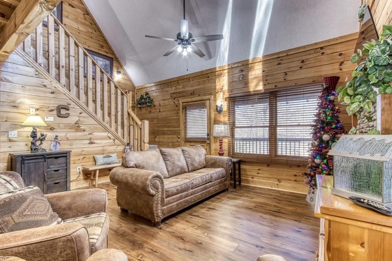 Er316- Black Bear Hideaway Great Location- Close To Town Pigeon Forge