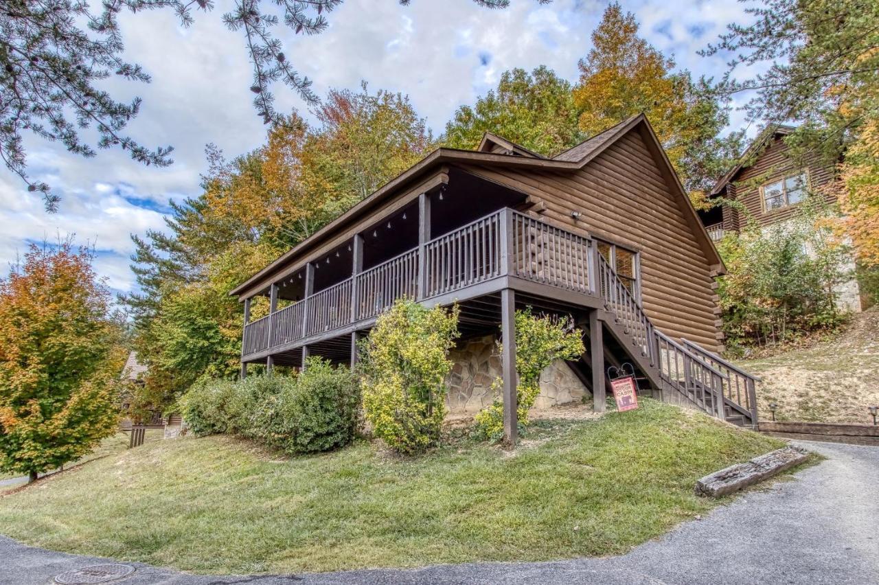 Holiday home Er26 - Sasquatch - Great Location! Close To Town Pool!