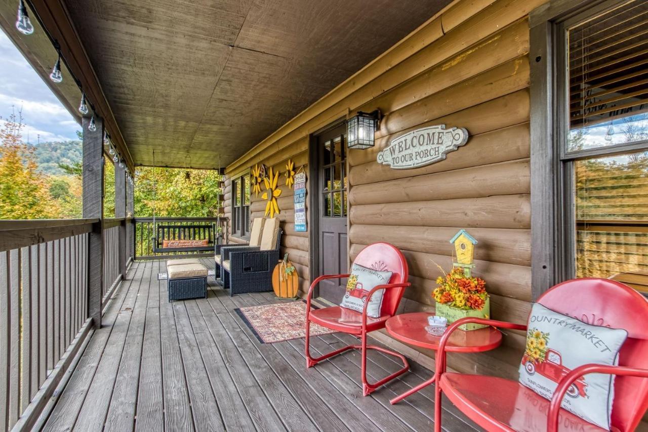 Er26 - Sasquatch - Great Location! Close To Town Pool!
