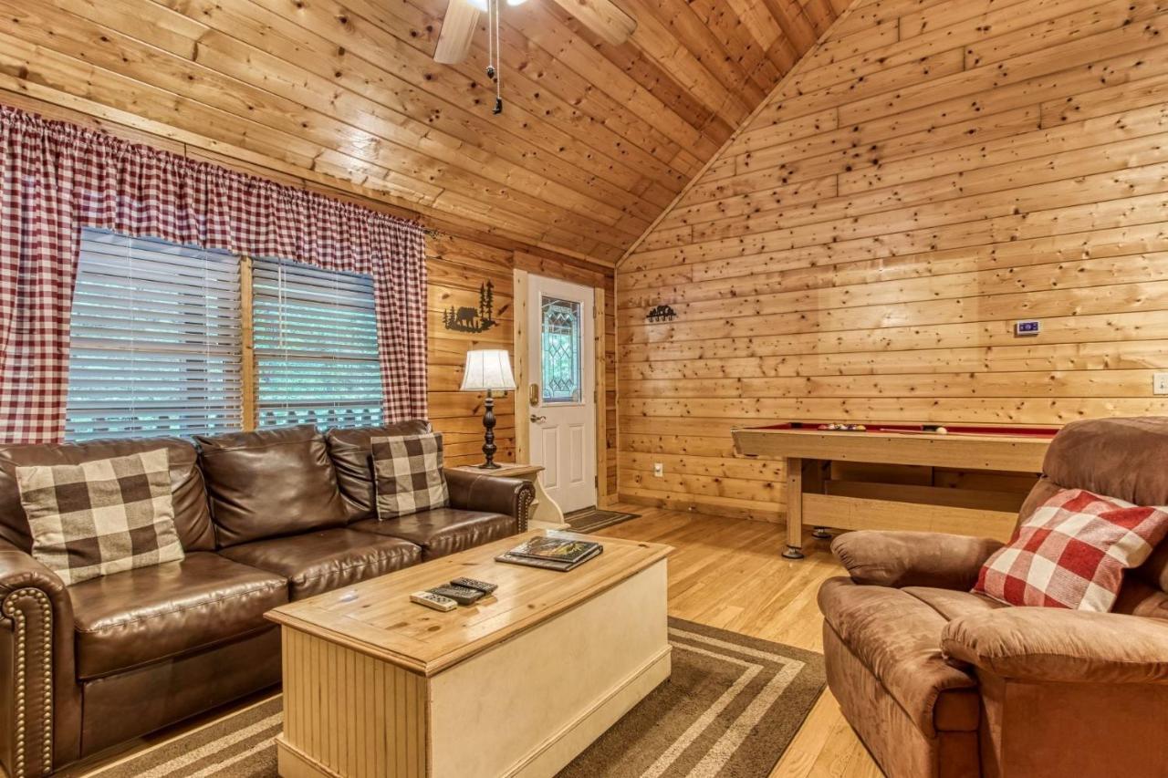 Little Slice Of Heaven -1br 1ba Close To Town And Amenities *