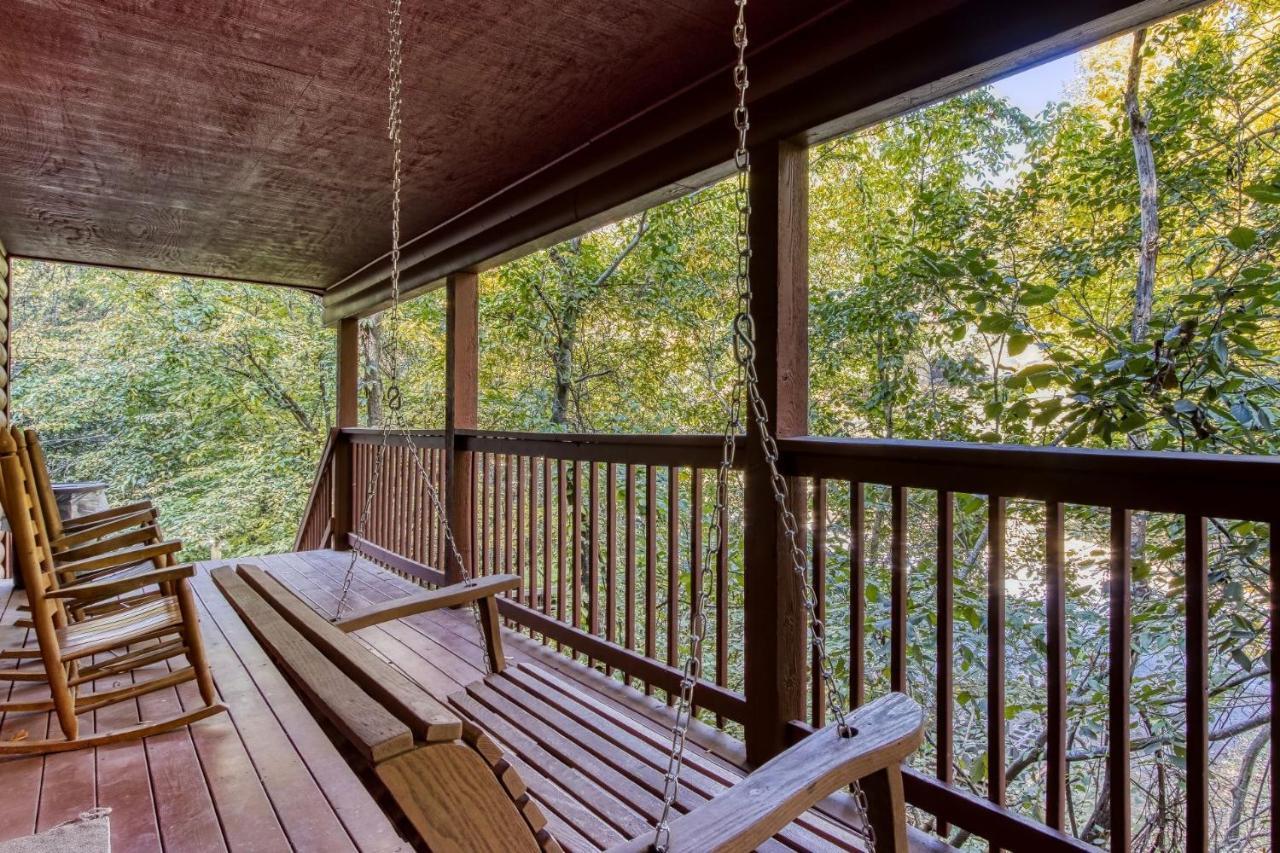 Er38r Grandpa's Getaway - Great Location- Close To Town Pigeon Forge