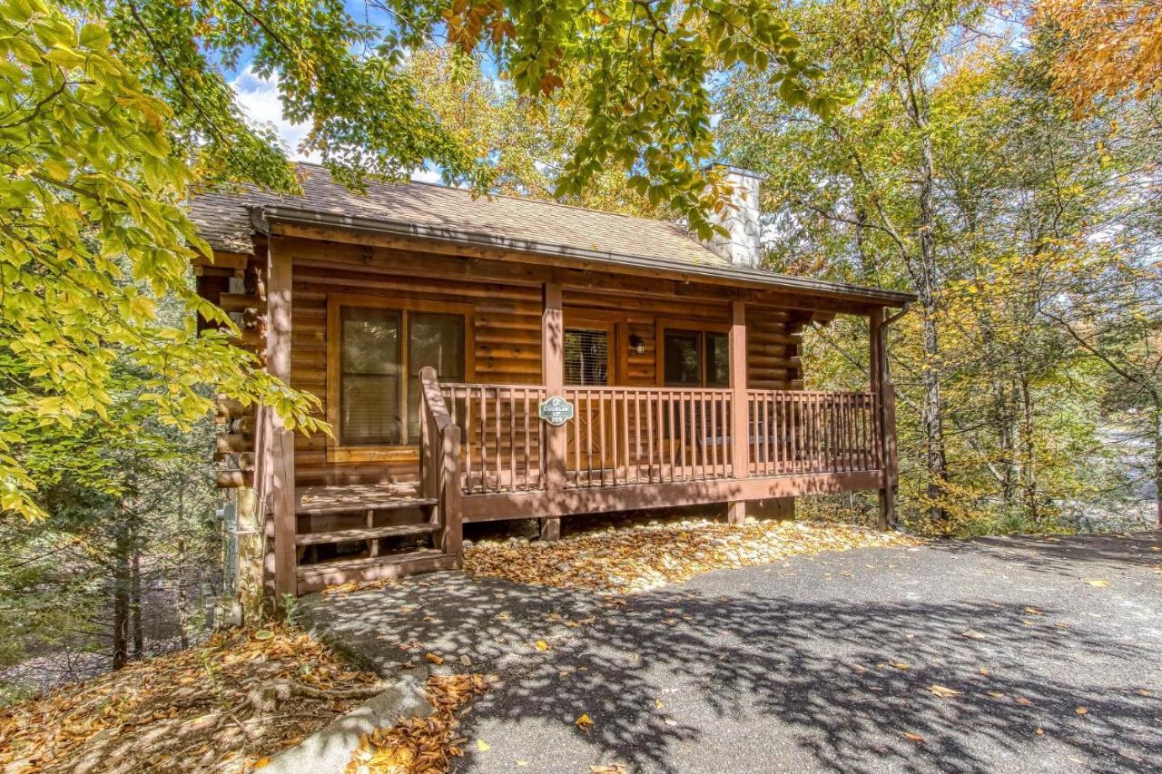 Cuddlin' Up, Er209 - Luxury At Its Finest And Location That Can't Be Beat! Holiday home *