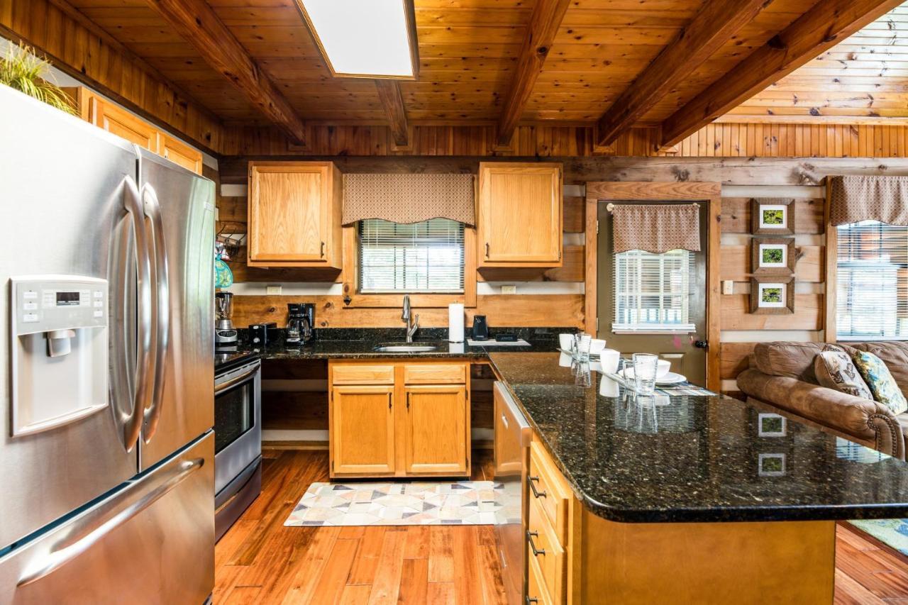 Er17 - The Perfect Getaway - Great Location - Close To Town! Pigeon Forge