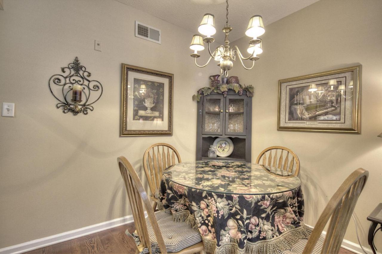 Colonial Crest 107 - Great Location! - Walk To Town! Apartment Pigeon Forge