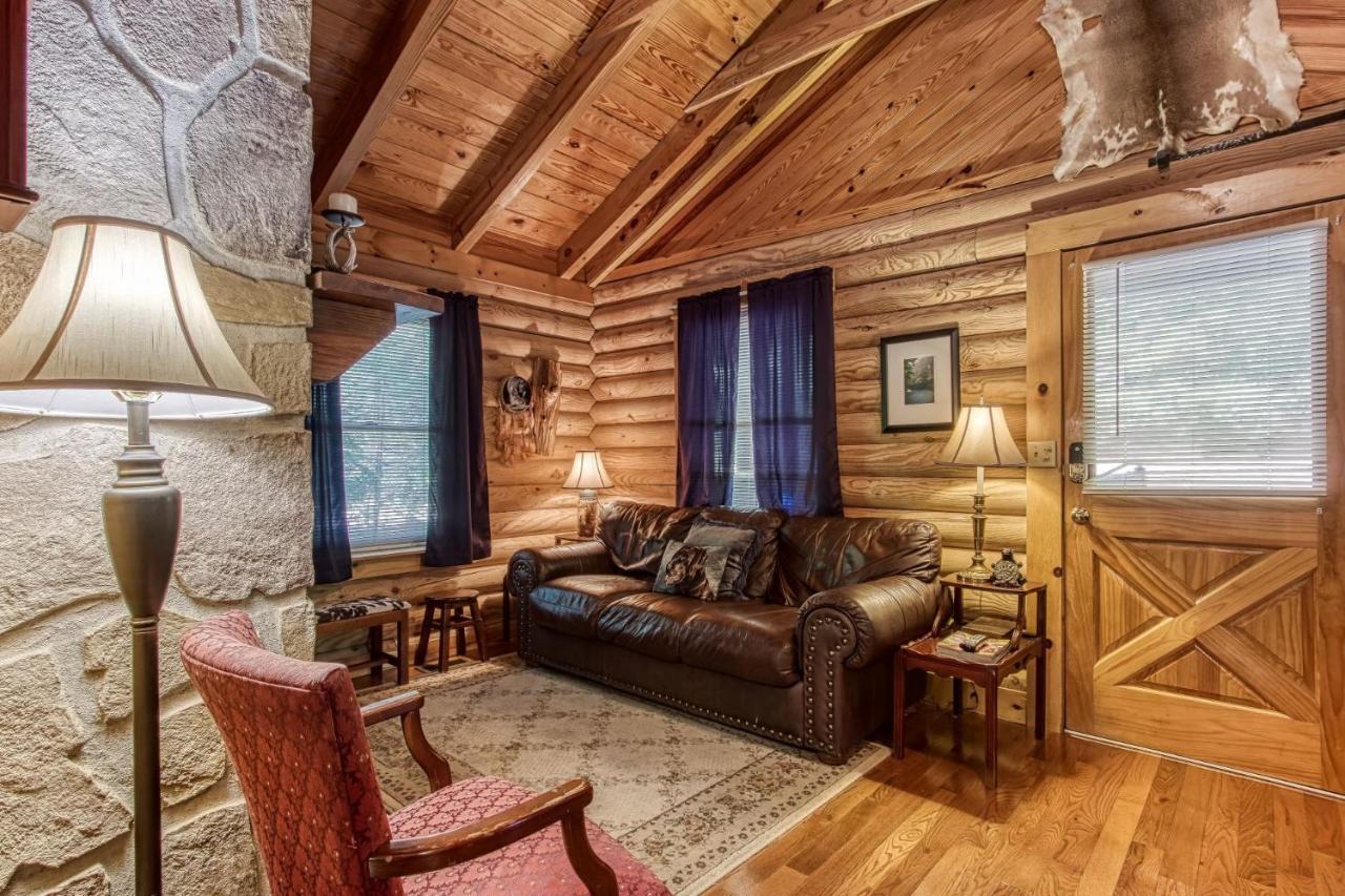 Er44 - Rising Eagle - Great Location! Close To Town! * Pigeon Forge