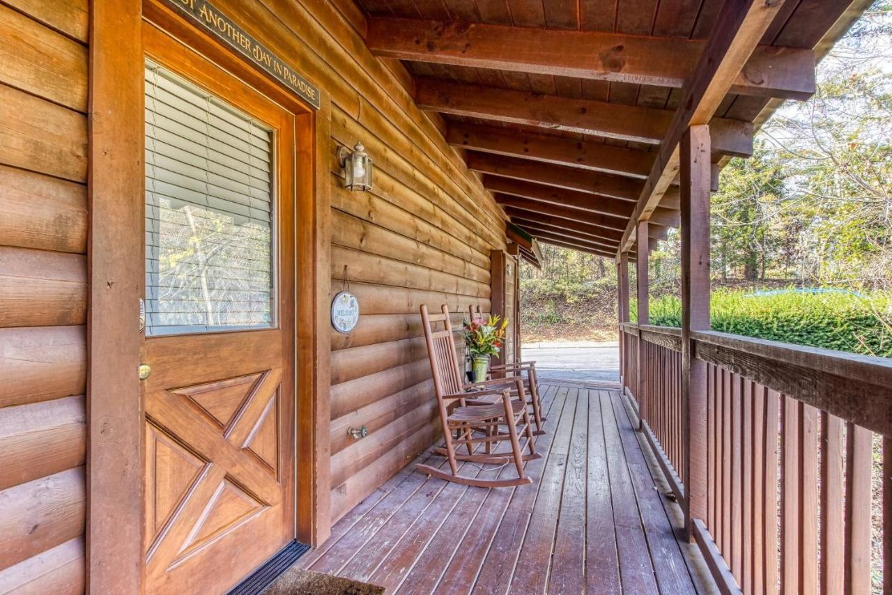 Ern859 - Absolute Paradise - Great Location! Close To The Action! Holiday home *