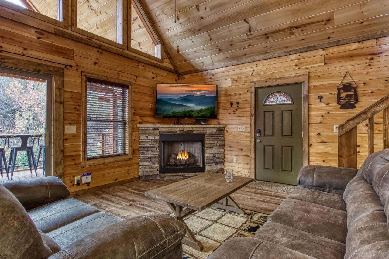 Holiday home Ern805- Bearly Believe It! - Great Location! Close To Town And The Action!