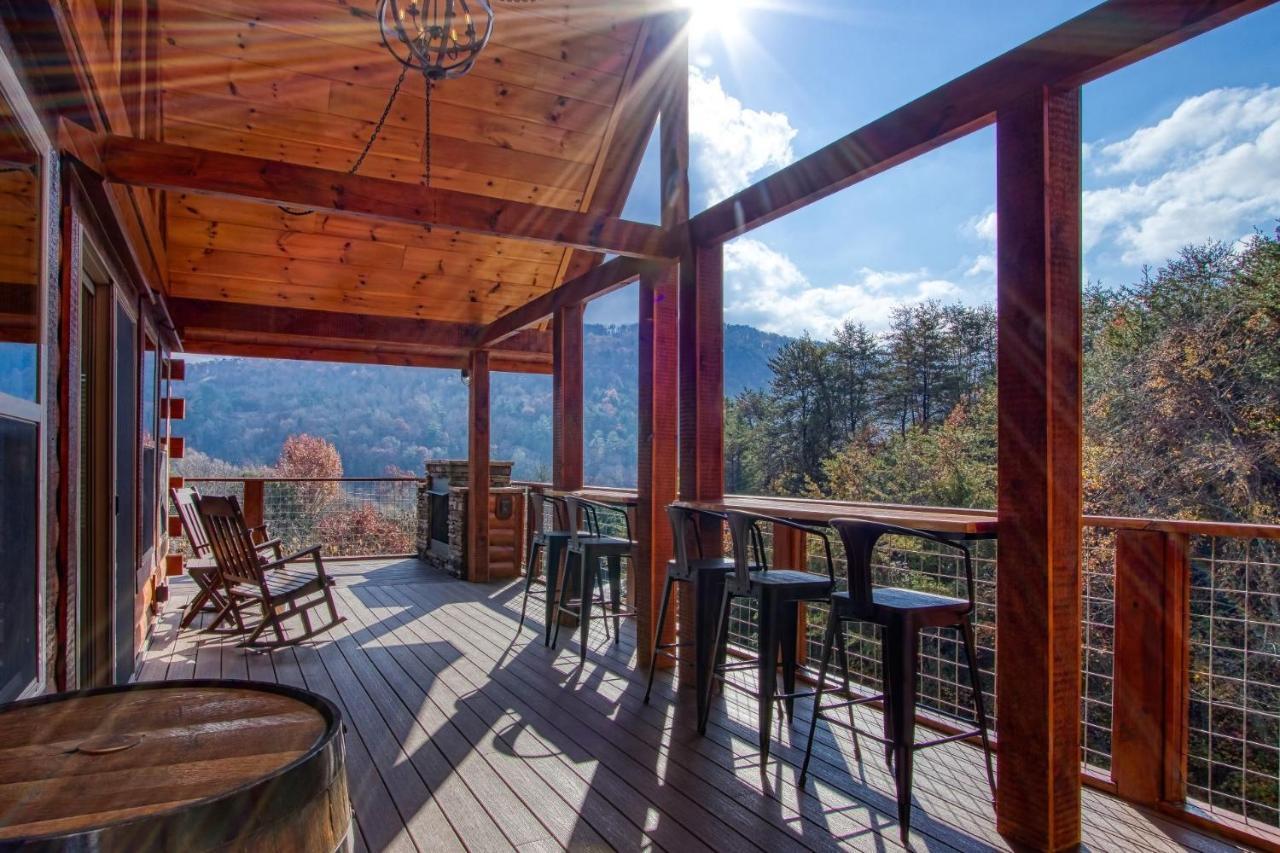 Ern805- Bearly Believe It! - Great Location! Close To Town And The Action! Pigeon Forge