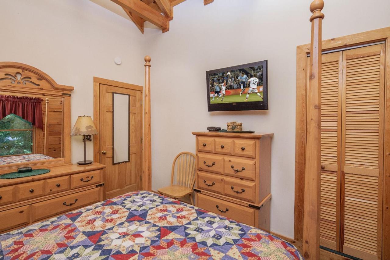 Holiday home Er65 - Eagles Point - Great Location, Close To The Action!