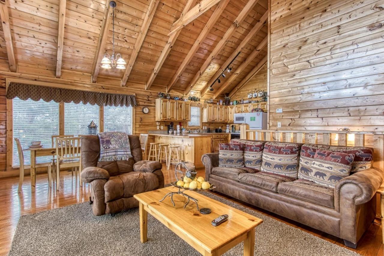 Ern859 - Absolute Paradise - Great Location! Close To The Action! Holiday home Pigeon Forge