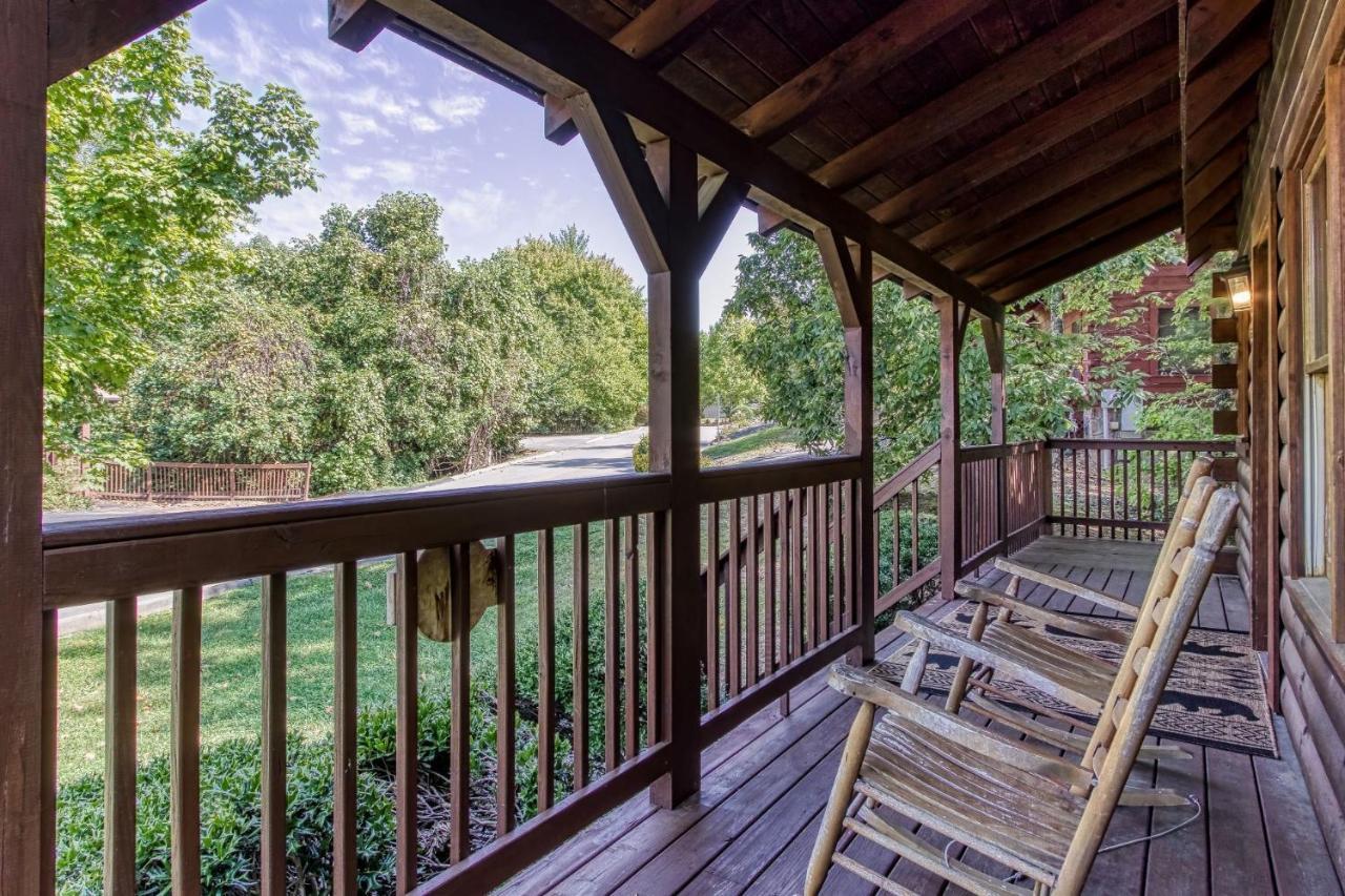 Holiday home Er5 - Log Heaven - Great Location! Close To The Action! *