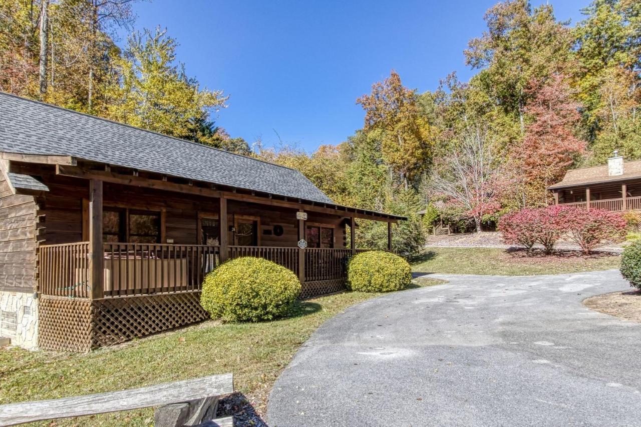 Er301 - Eagle's Hideaway - Great Location! Close To The Action! *
