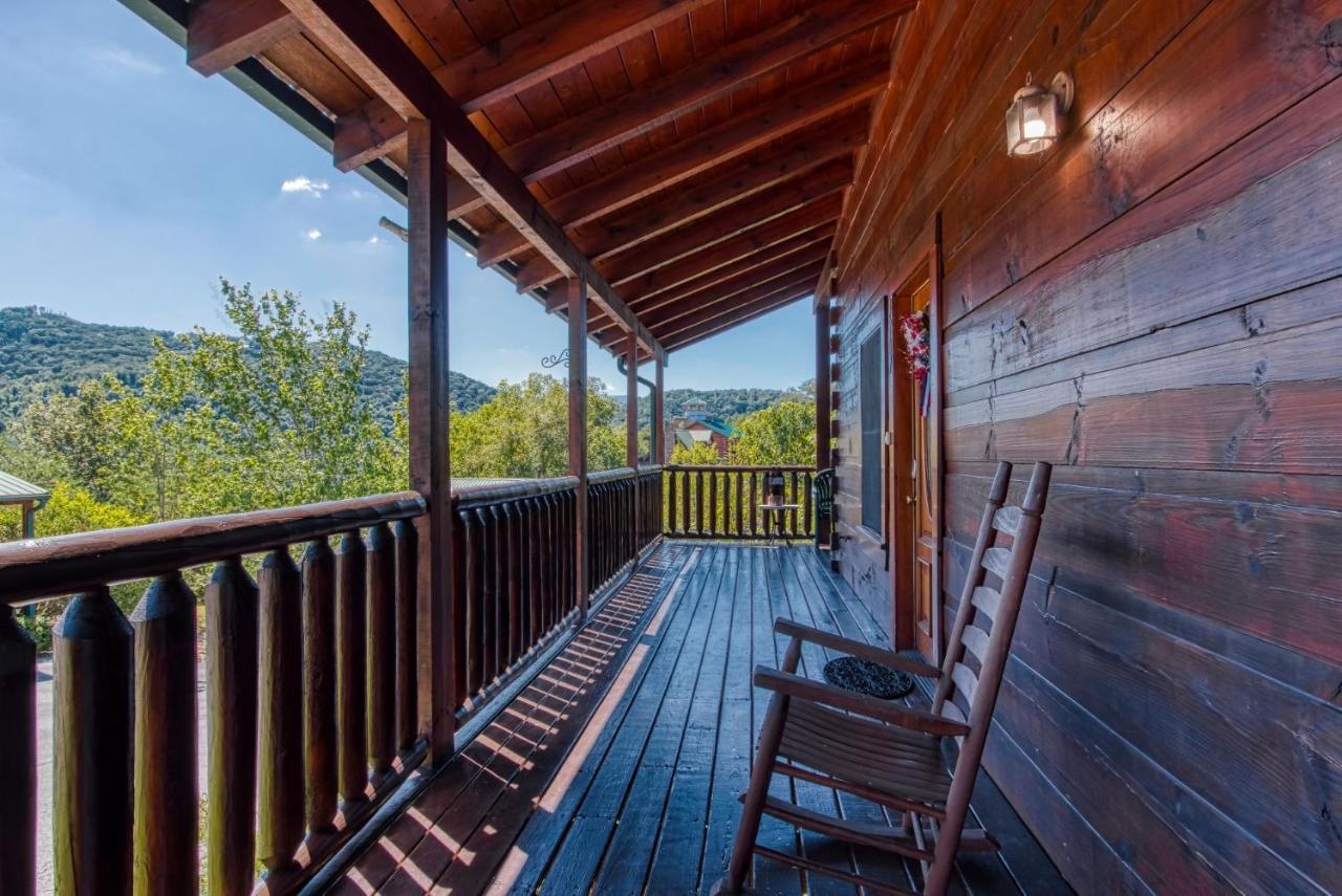 Ern850 - Simply The - Great Location - Close To The Action! Holiday home *