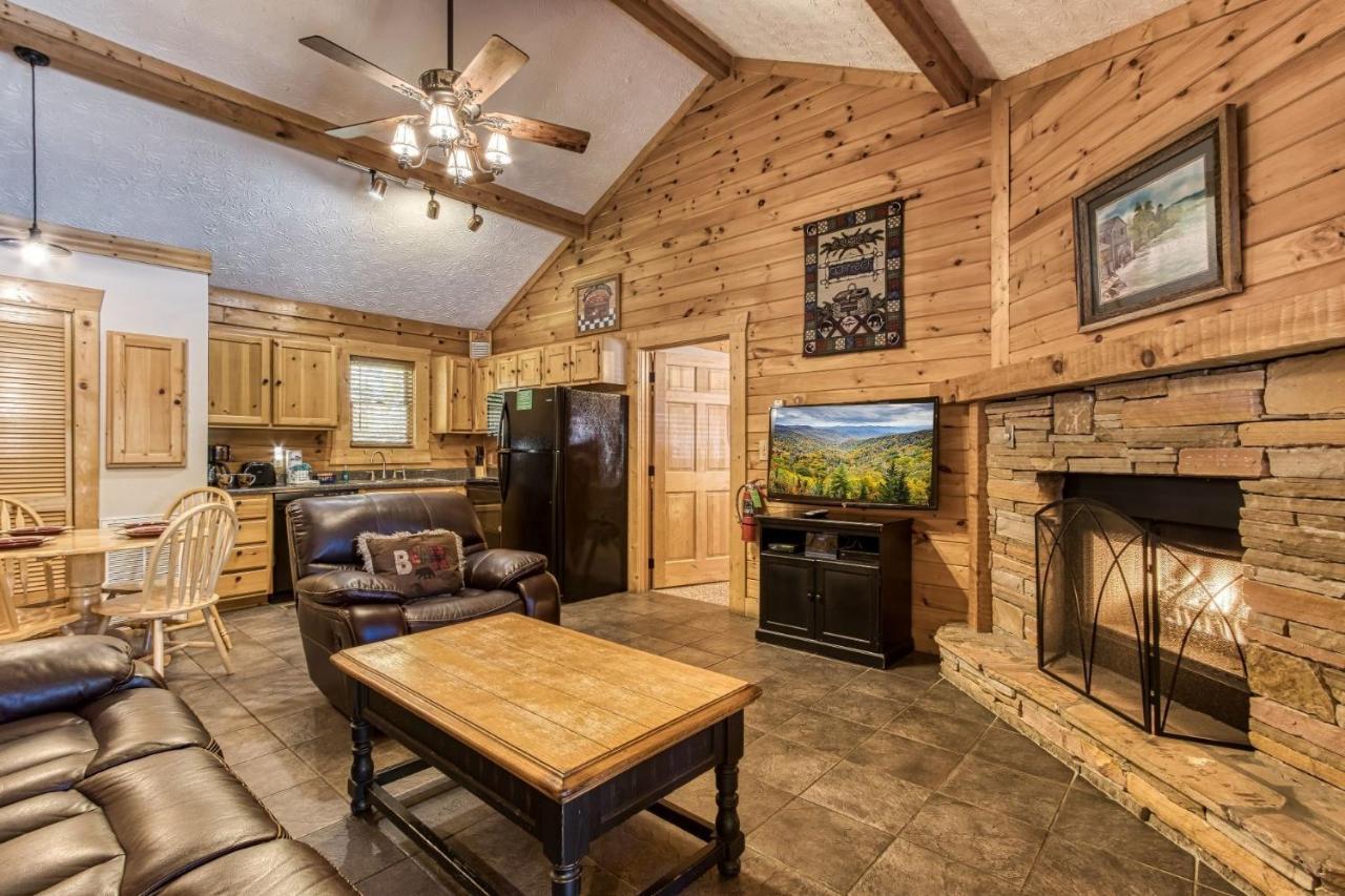 Er301 - Eagle's Hideaway - Great Location! Close To The Action! Holiday home *