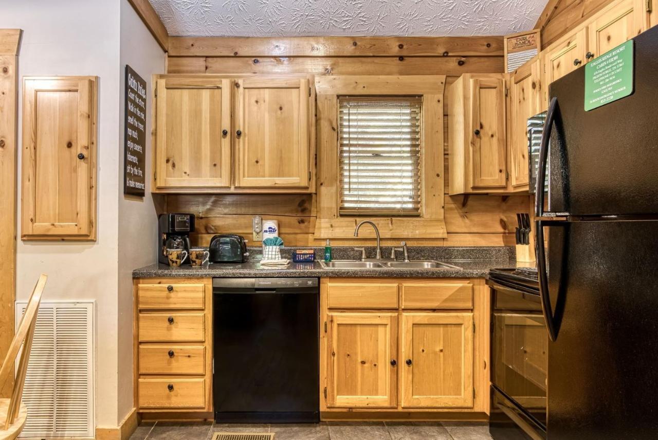 Er301 - Eagle's Hideaway - Great Location! Close To The Action! Holiday home *