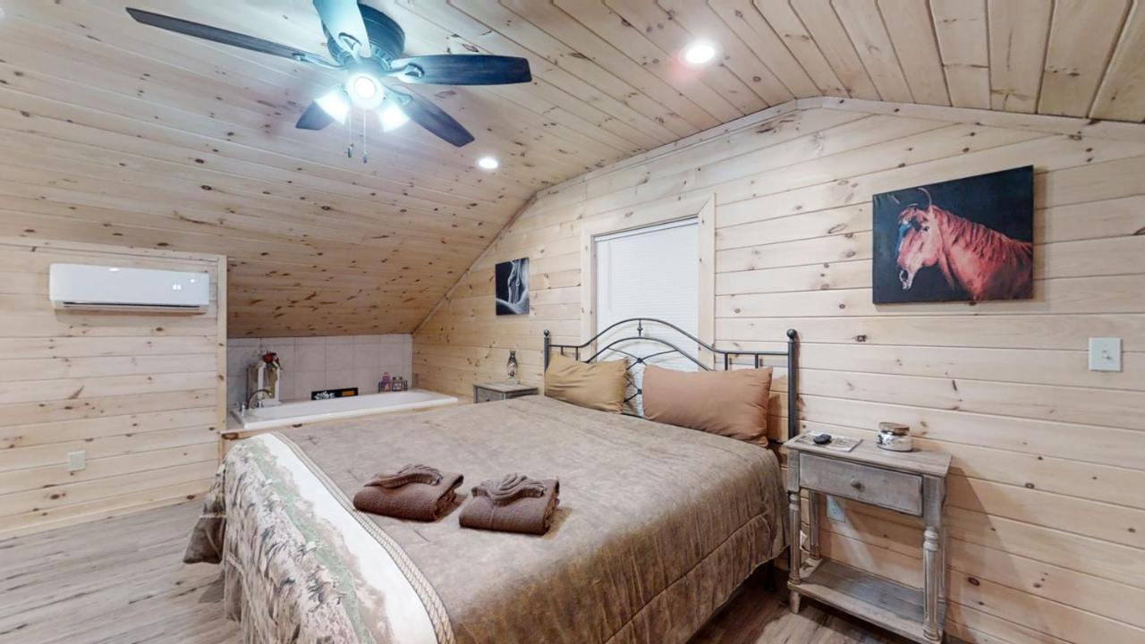 Farm stay Double L Ranch Pigeon Forge