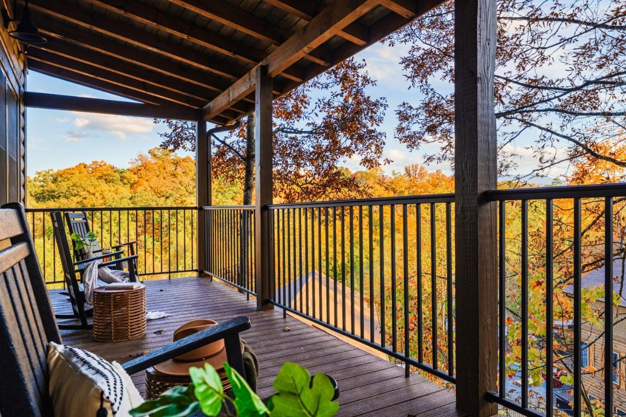 New Discount, Private Pool, Fire Pit, Theater, Hot Tub Holiday home Pigeon Forge