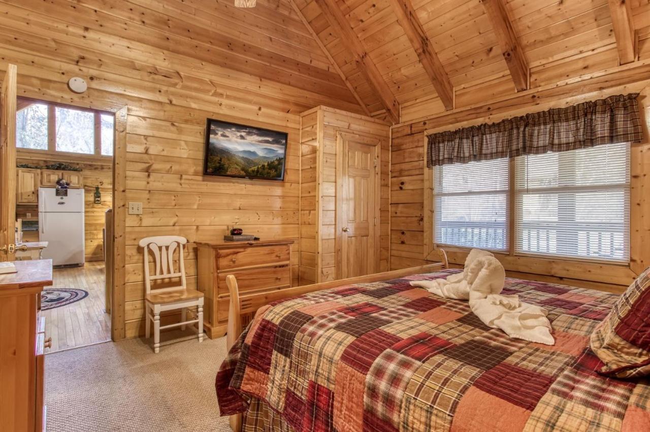 Er259- Country Charm Great Location, Close To Town