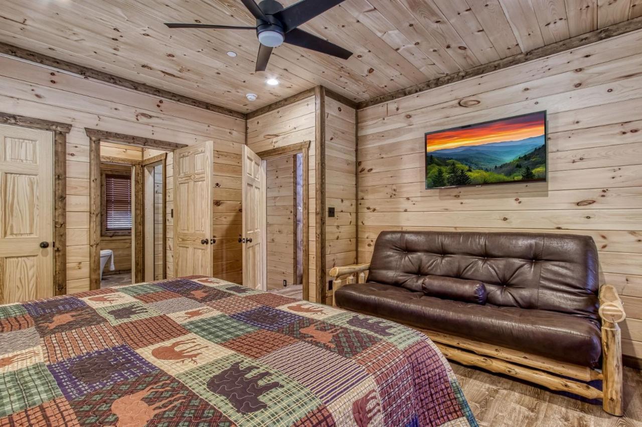 Holiday home Ern840 - Splashin' - Brand New With Indoor Pool! Great Location! *