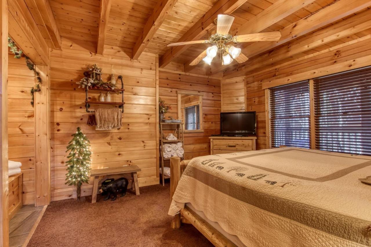 Er260- Magical Moments Great Location- Close To Town * Pigeon Forge