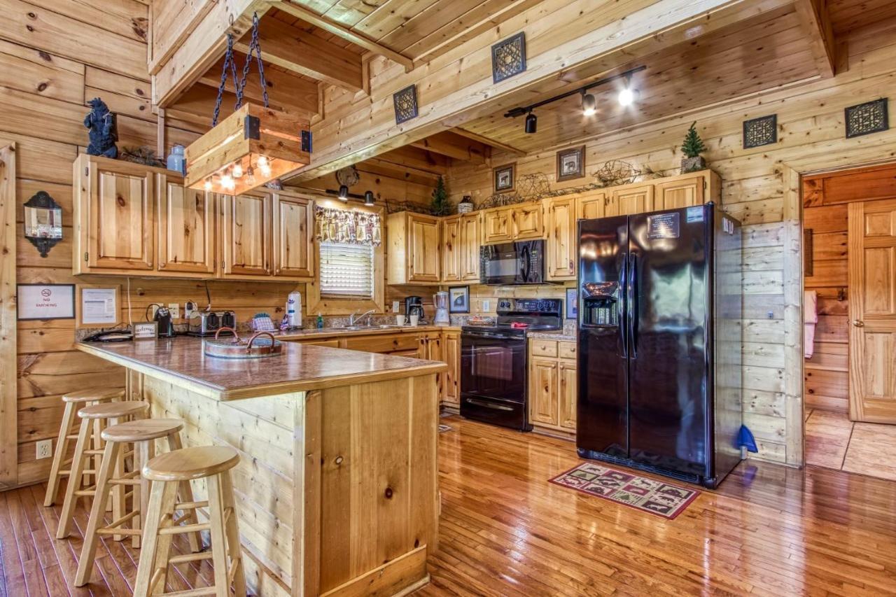 Ern850 - Simply The - Great Location - Close To The Action! Pigeon Forge
