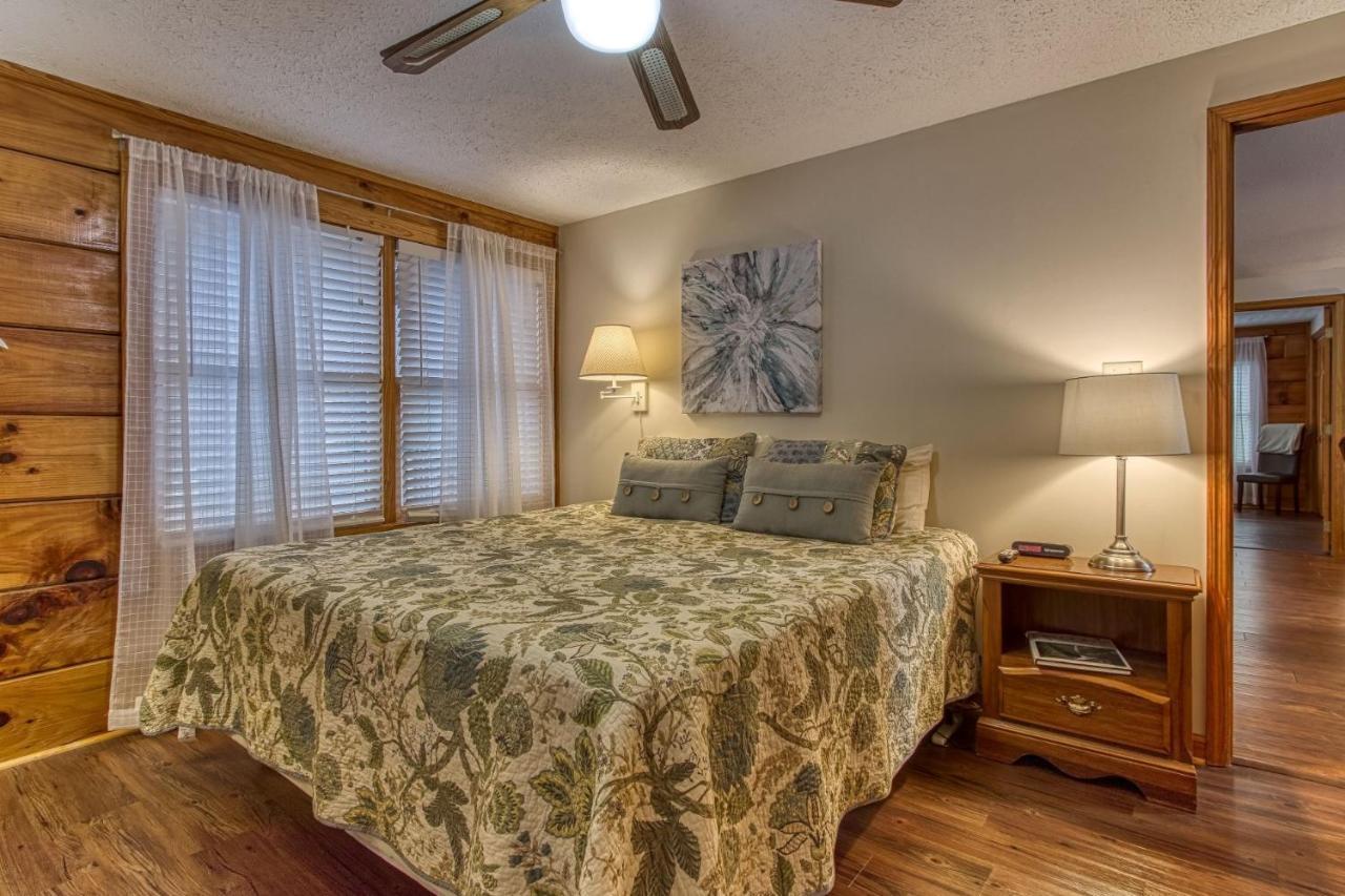 Holiday home Er46 - Cherith Brook - Great Location, Just Across From Swimming Pool!