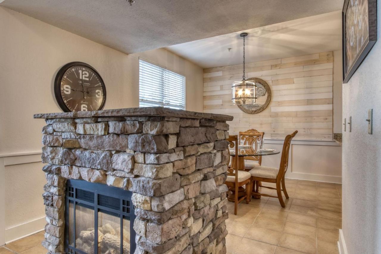 Owl 3205 - Close To Dollywood And Overlooking Gatlinburg Golf Course Apartment