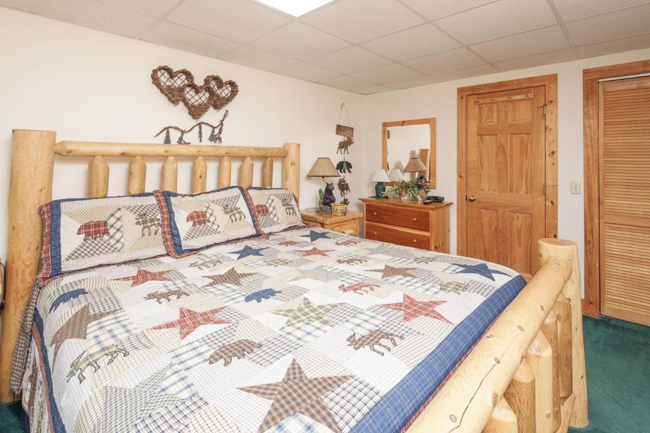 Er65 - Eagles Point - Great Location, Close To The Action!