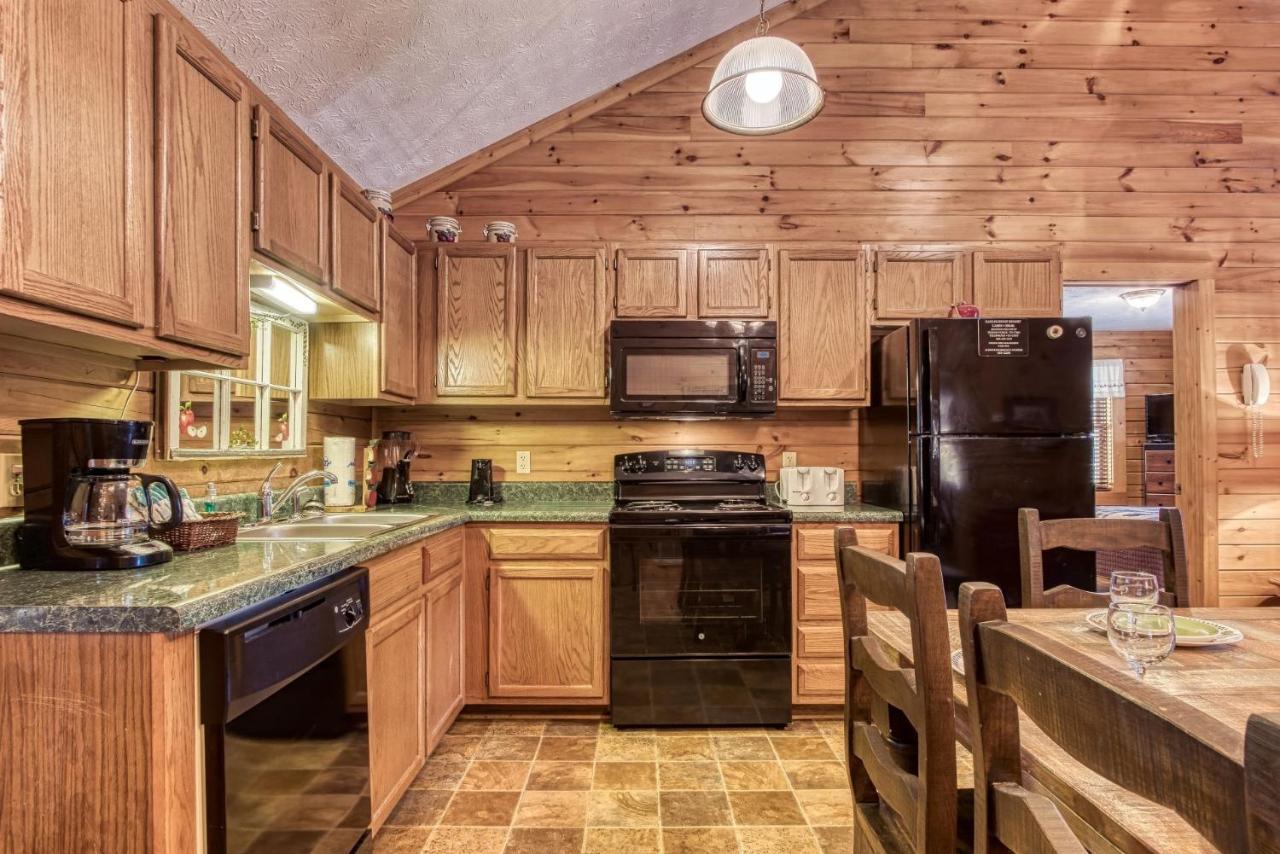 Er102 - Barbara Great Location! Close To Town *