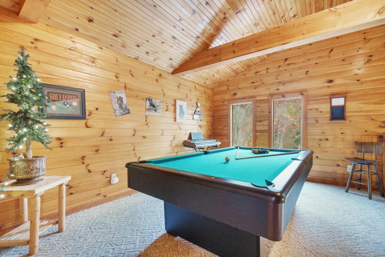 Holiday home The Honey Pot, Hot Tub, Pool, 1089 Free Tickets Each Paid Day, Dollywood And Pigeon Forge