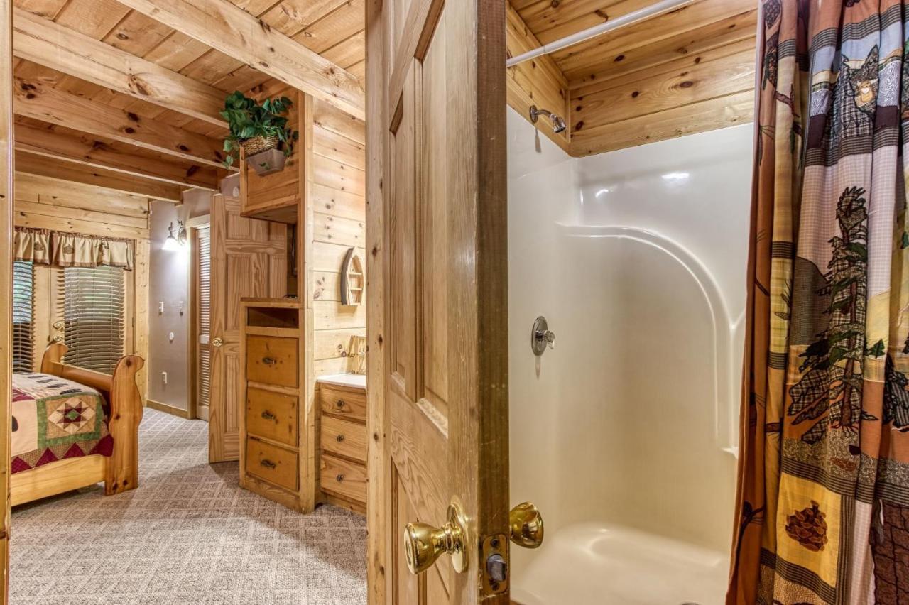 Holiday home Er50 - Creekside - Great Location, Close To The Action!