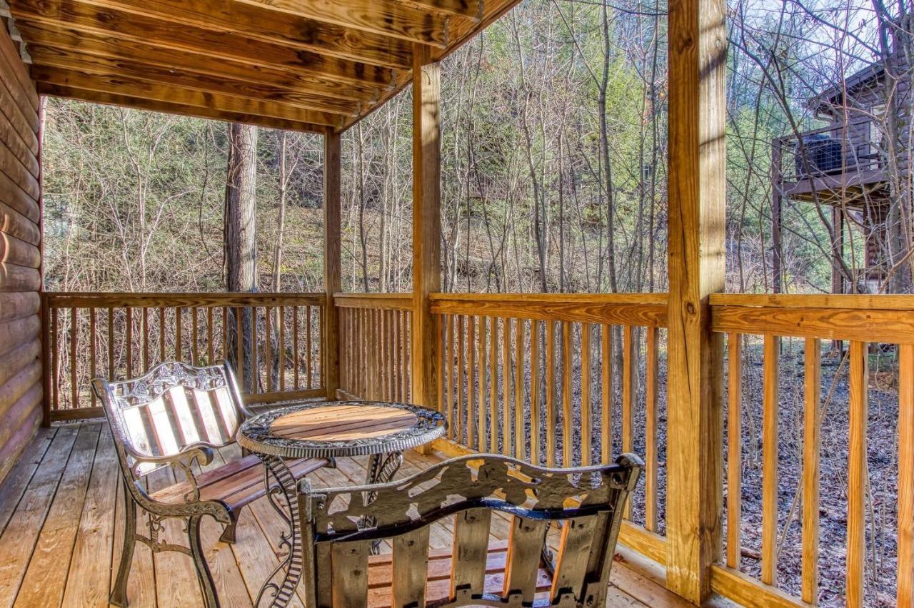 Er259- Country Charm Great Location, Close To Town *