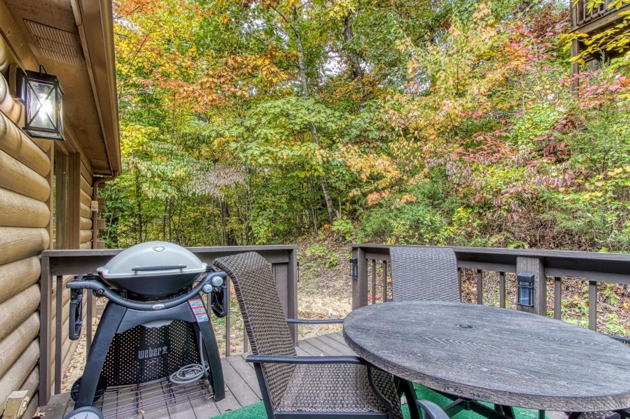 Er26 - Sasquatch - Great Location! Close To Town Pool! Holiday home Pigeon Forge