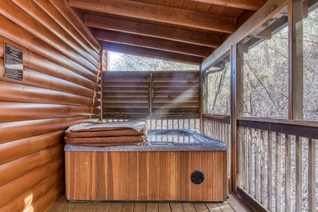 Er316- Black Bear Hideaway Great Location- Close To Town Pigeon Forge