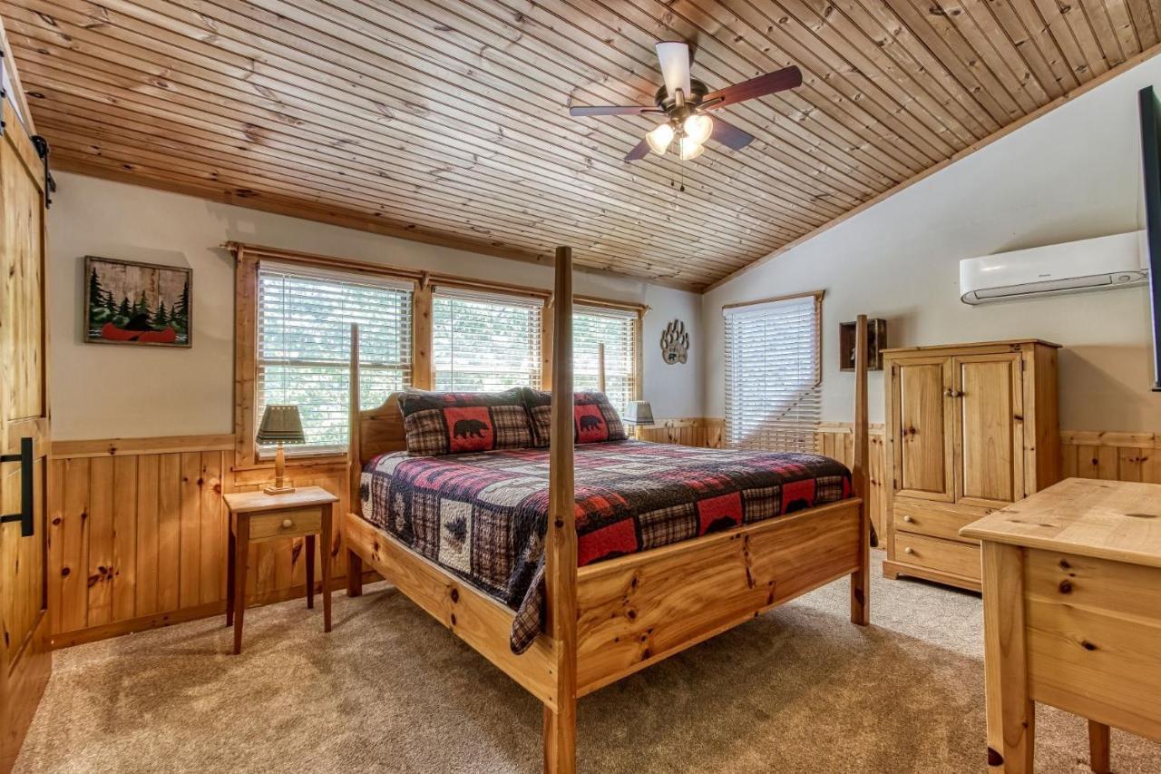 Er3 - Of Both Worlds -great Location-close To Town Pigeon Forge