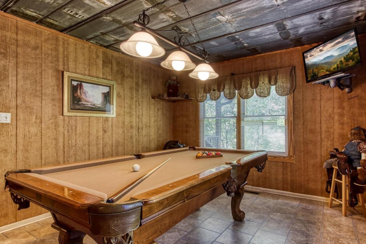 Er37 - Hi-bear-nate Great Location,,close To Town * Pigeon Forge