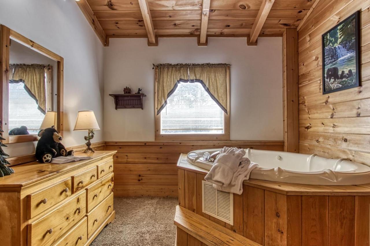 Er6 - On Eagles' Wings - Great Location, Close To The Action! Pigeon Forge