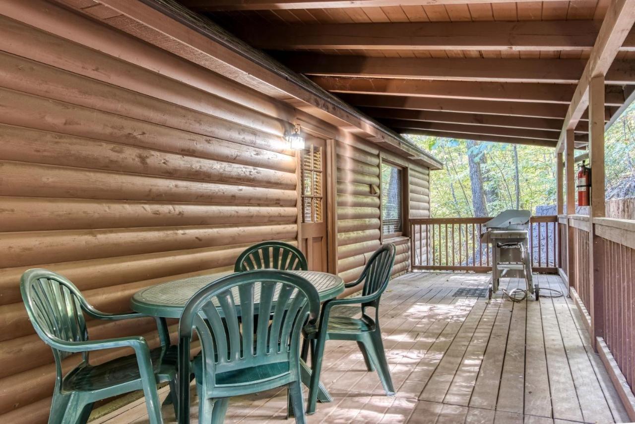 Er38r Grandpa's Getaway - Great Location- Close To Town Pigeon Forge