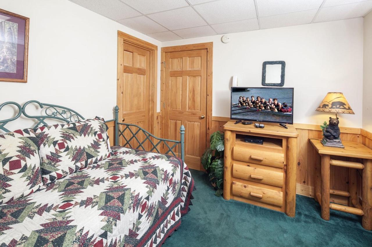 Er65 - Eagles Point - Great Location, Close To The Action!