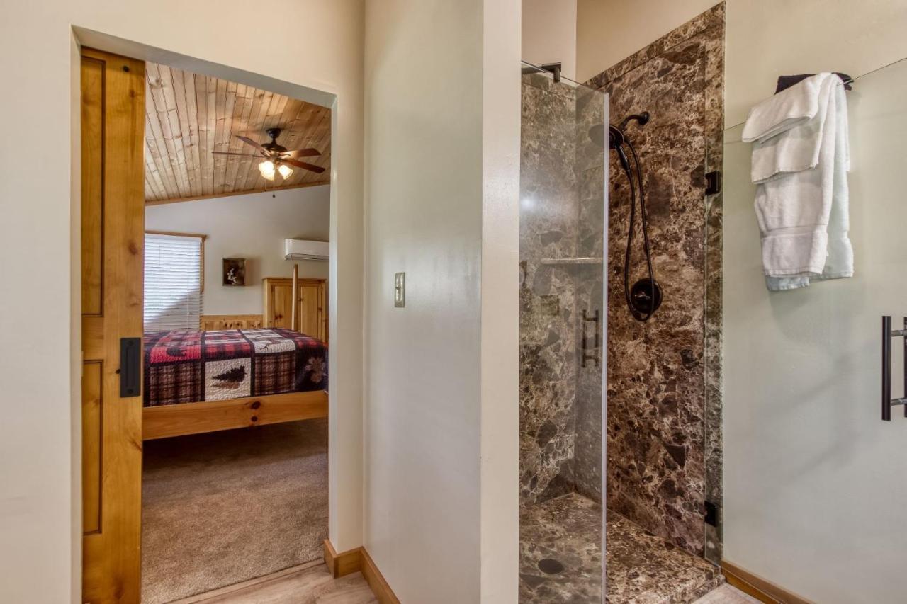 Er3 - Of Both Worlds -great Location-close To Town Pigeon Forge
