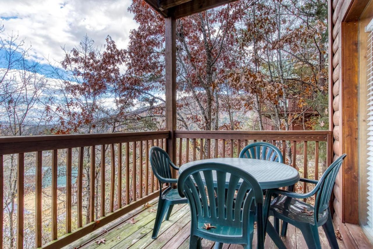 Ern859 - Absolute Paradise - Great Location! Close To The Action!
