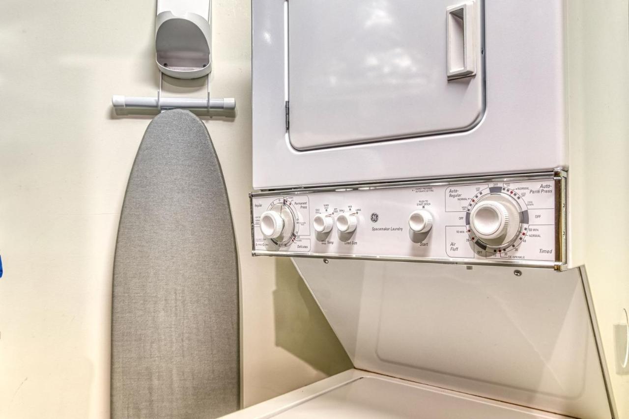 Holiday home Cuddlin' Up, Er209 - Luxury At Its Finest And Location That Can't Be Beat!