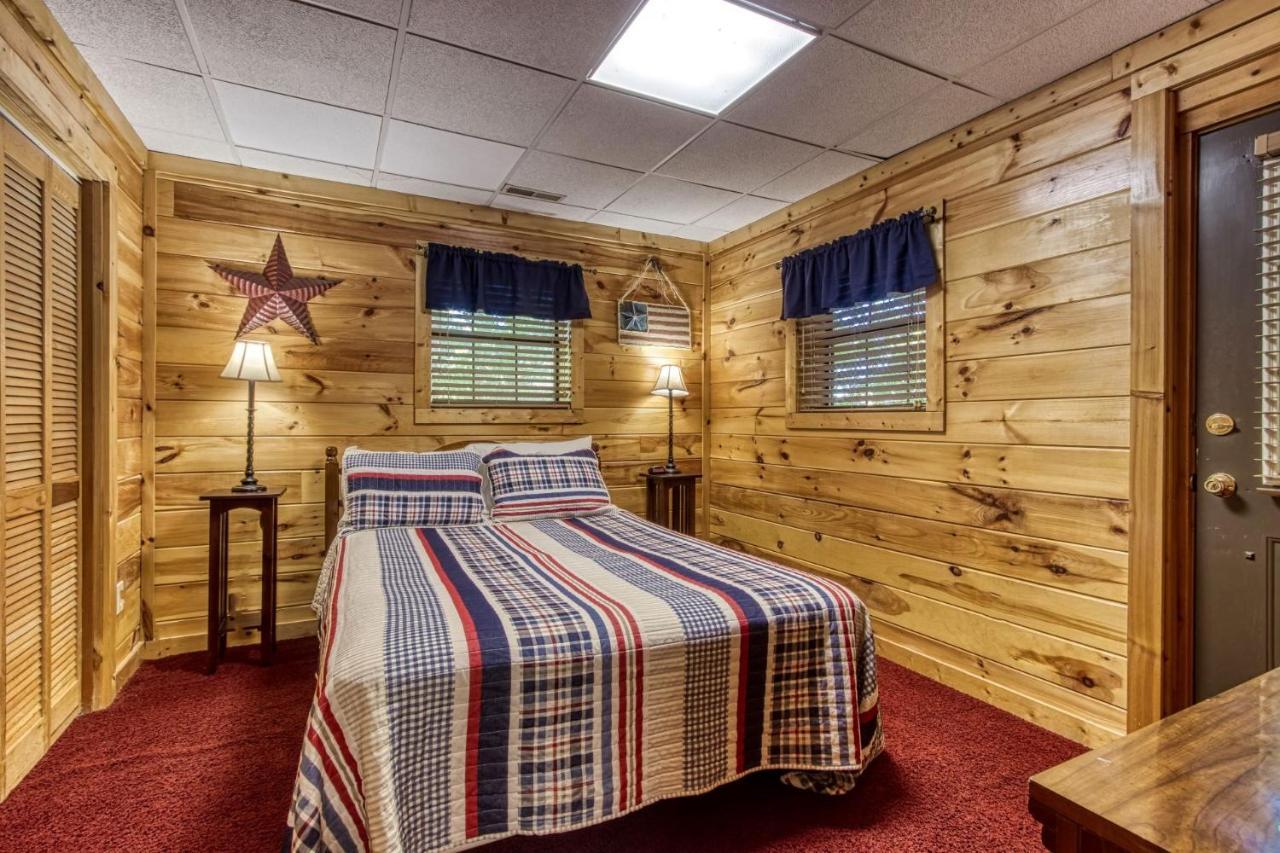 Holiday home Er1 - Smoky Mountain Escape Great Location - Close To Town! *