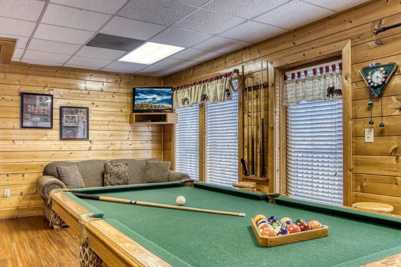 Ern859 - Absolute Paradise - Great Location! Close To The Action! Pigeon Forge