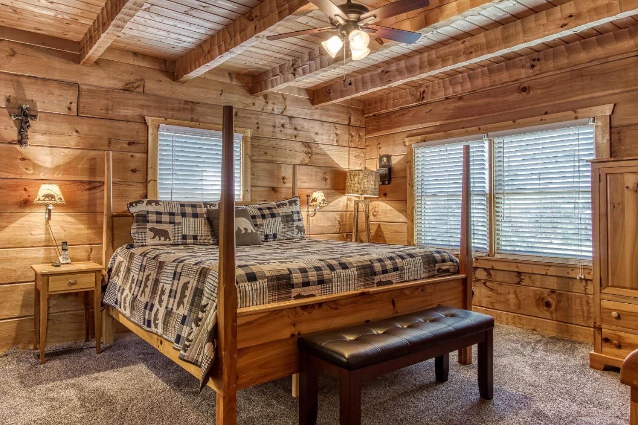 Er3 - Of Both Worlds -great Location-close To Town Pigeon Forge