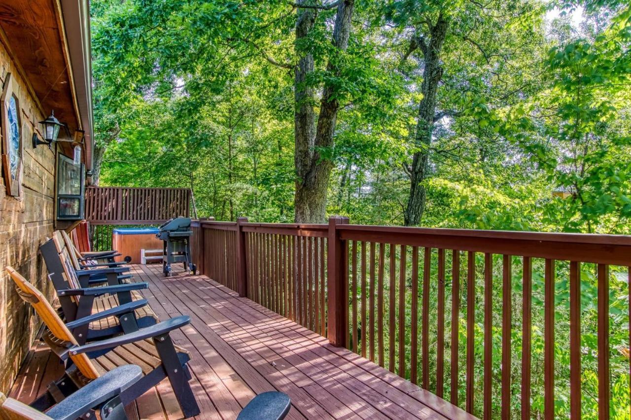 Er3 - Of Both Worlds -great Location-close To Town Pigeon Forge