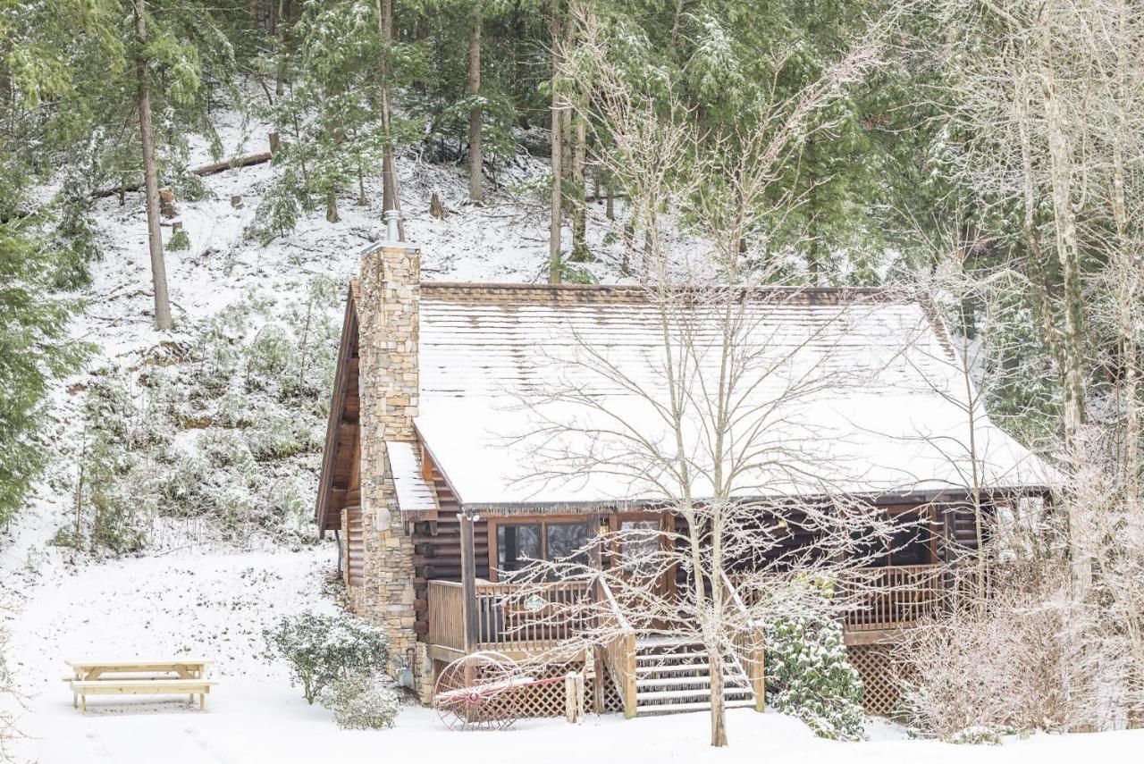 Er260- Magical Moments Great Location- Close To Town